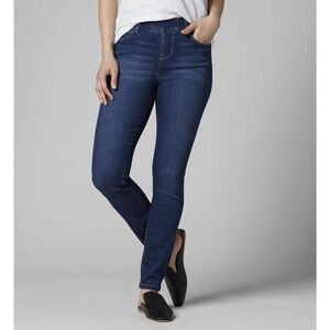 Jag Women's High Rise pull on Skinny Jeans Size 4